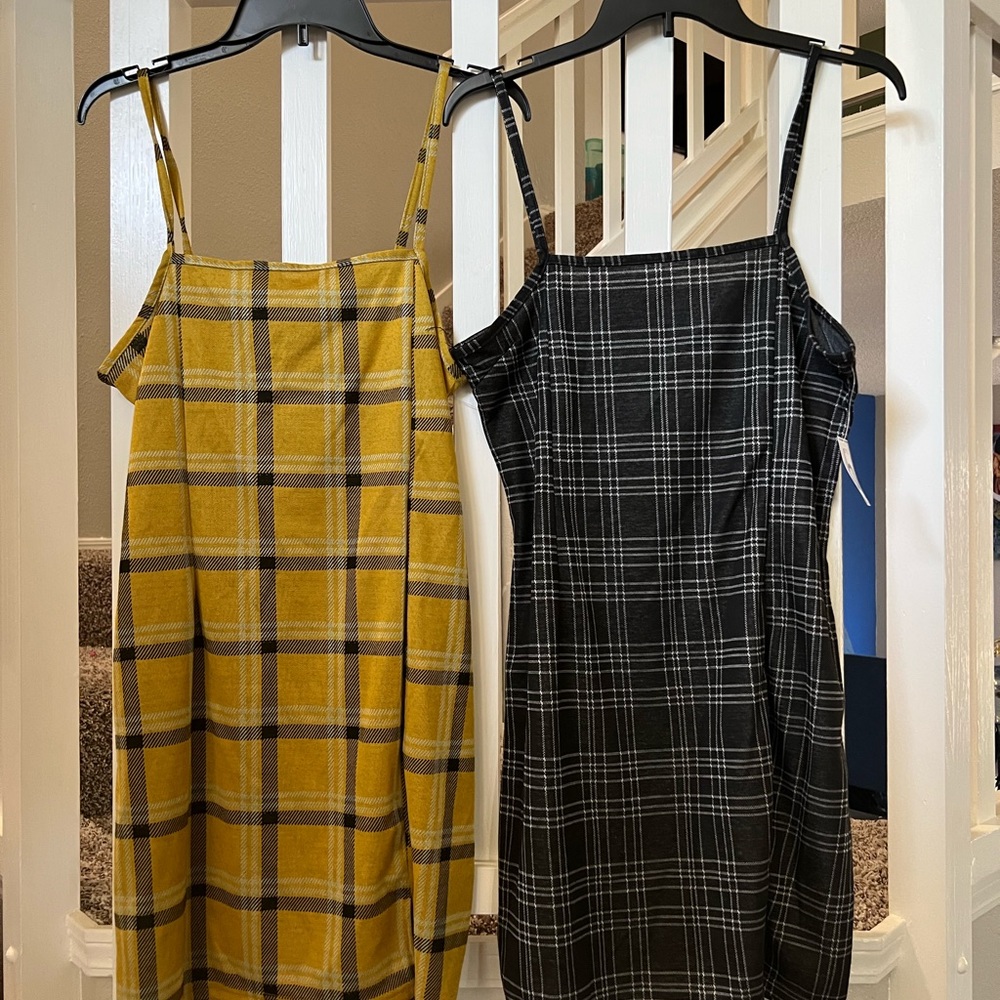 Women’s Plaid Dress (LARGE)